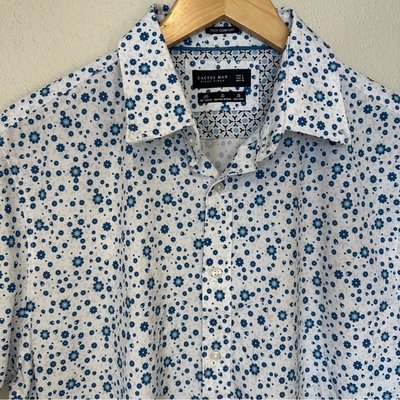 Cactus Man Ricky Singh Tech Comfort Performance White and Blue Patterned Shirt - Picture 3 of 8
